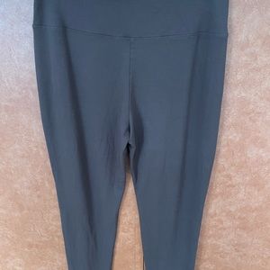 J. Jill wearever Smooth - fit Slim -leg pants petite small brown